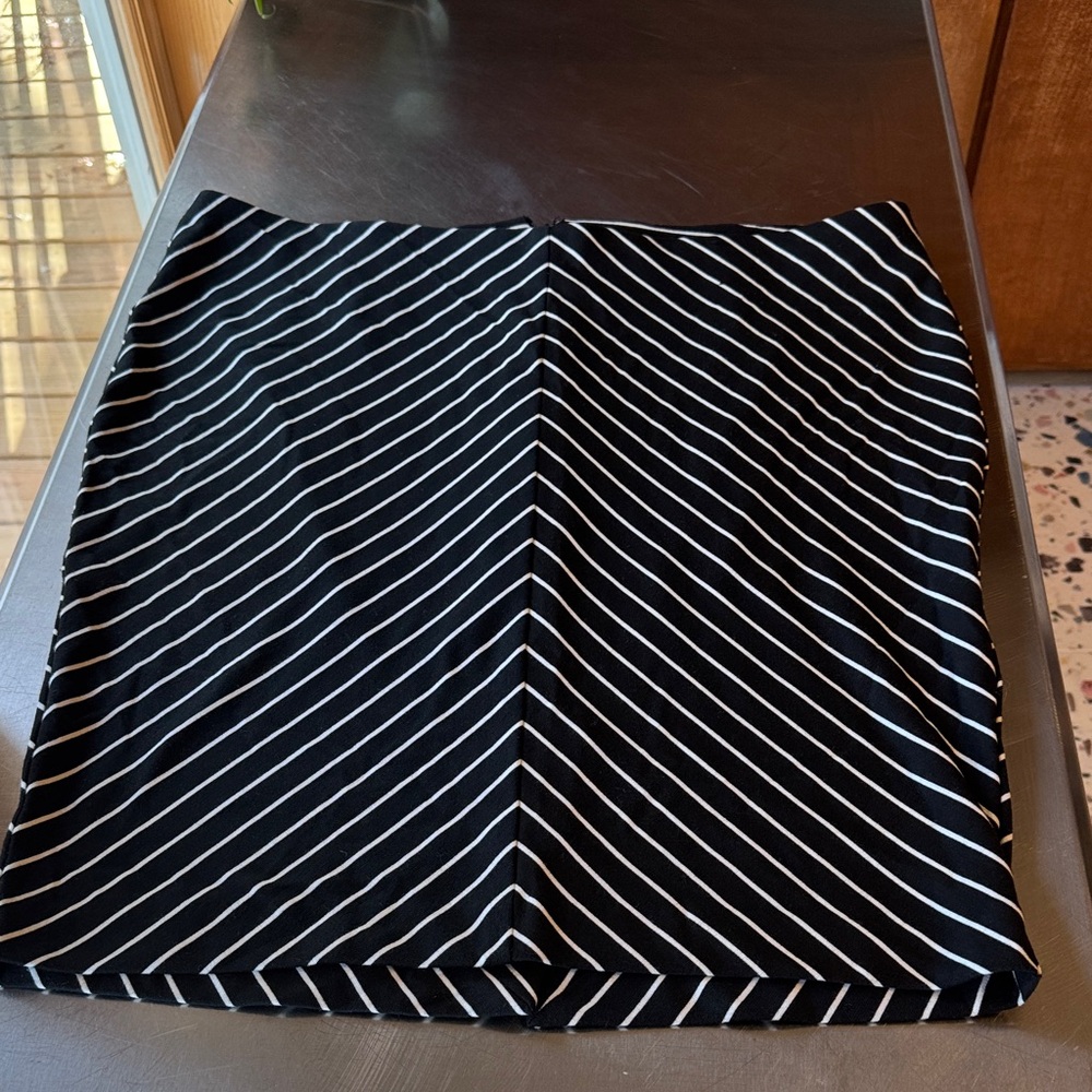 Lane Bryant Black and White Chevron Pencil Skirt